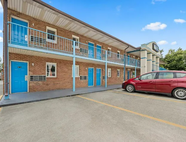 Americas Best Value Inn Roxboro hotel detail image 2