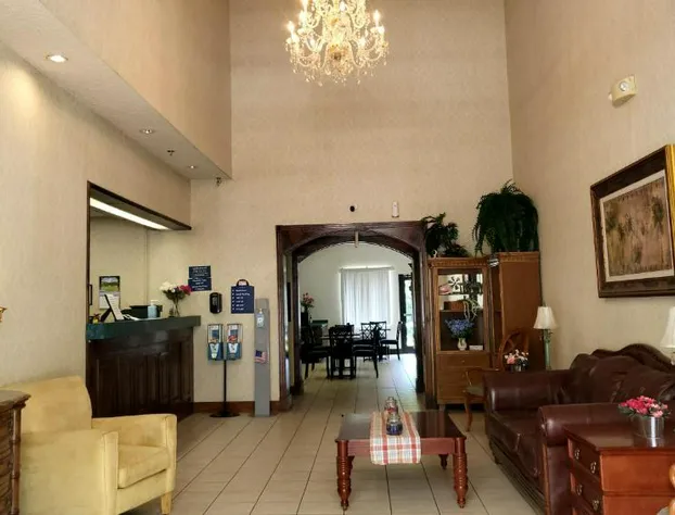 Magnuson Hotel West Liberty hotel detail image 3