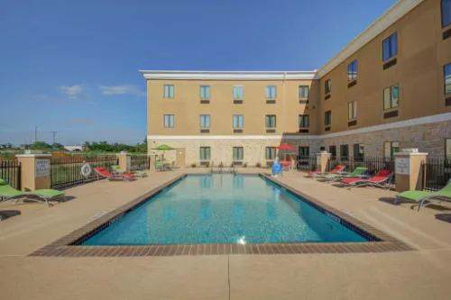 Holiday Inn Express & Suites Carrizo Springs by IHG hotel detail image 4