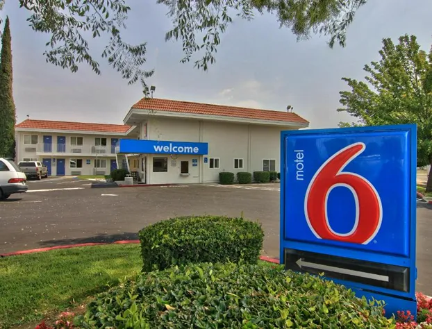 Motel 6 Sacramento, CA - North hotel detail image 1