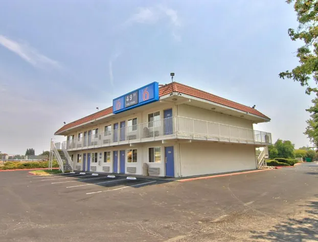 Motel 6 Sacramento, CA - North hotel detail image 3