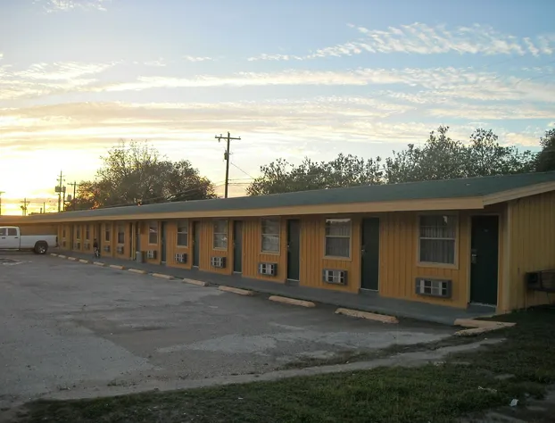 Tropicana Motel hotel detail image 3