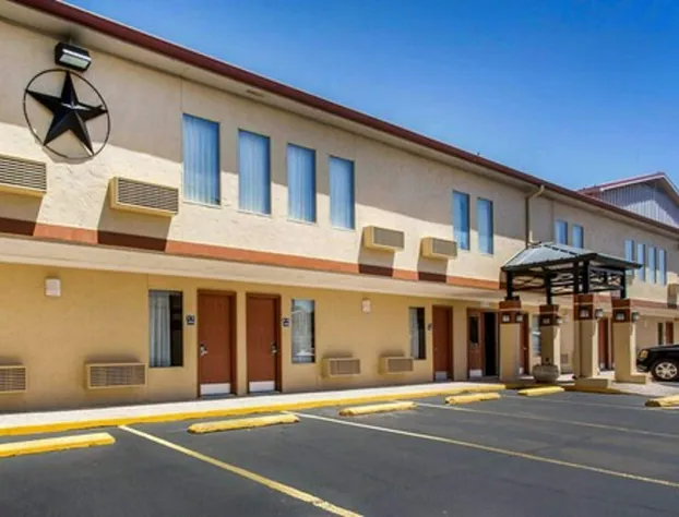 Quality Inn Ozona I-10 hotel detail image 1