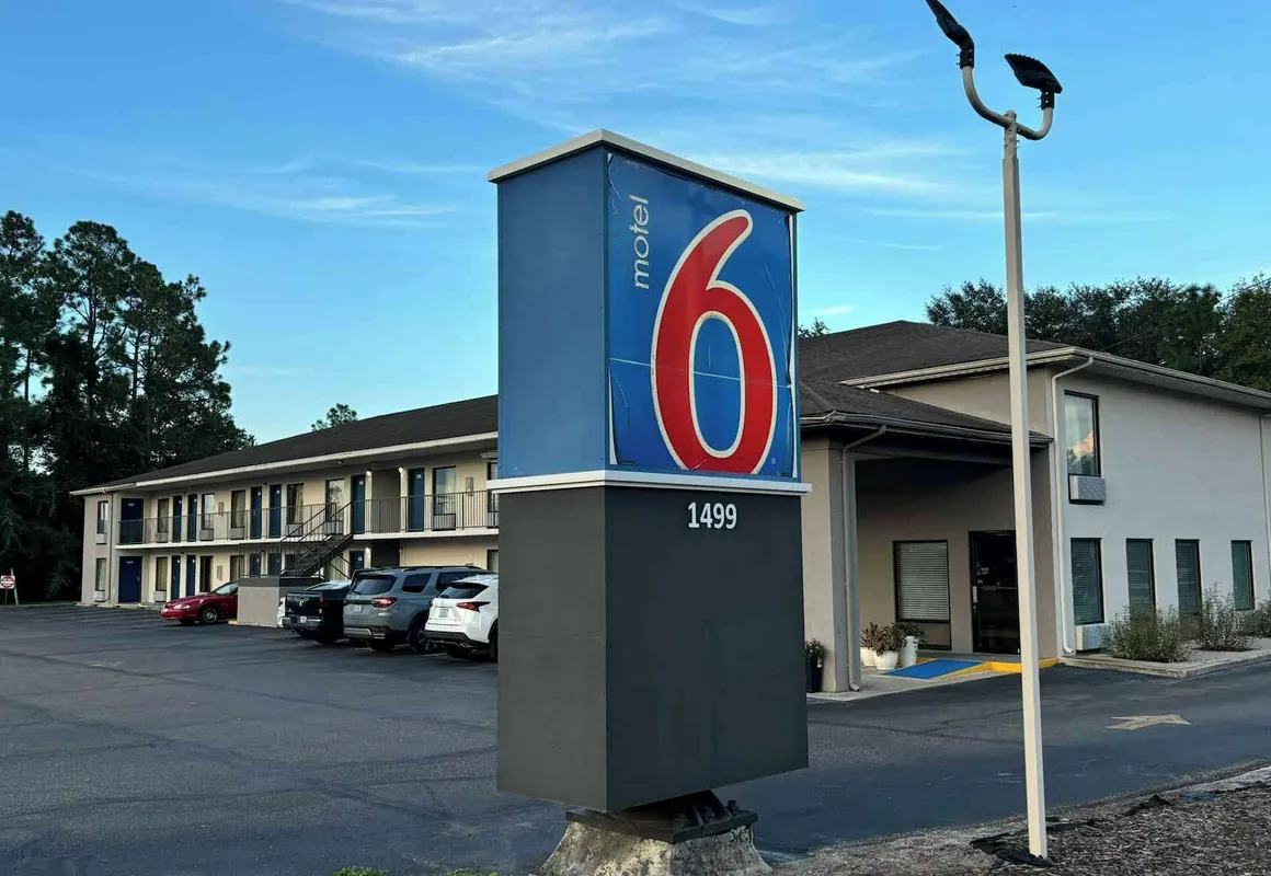 Motel 6 Macclenny, FL hotel hero