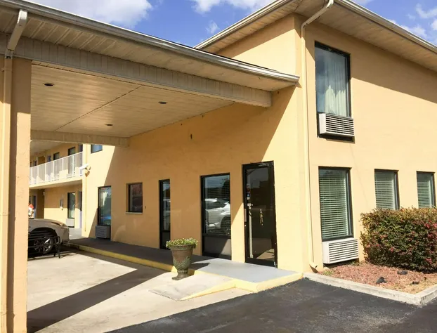 Motel 6 Macclenny, FL hotel detail image 4