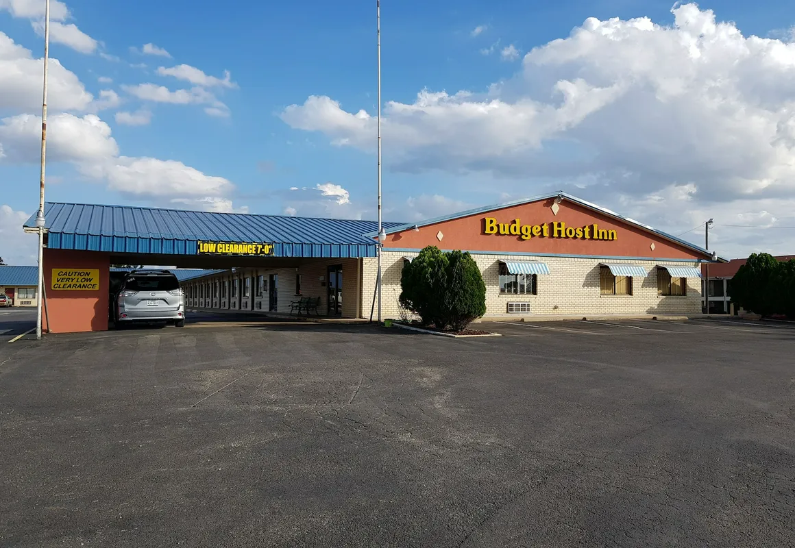 Budget Host Inn Eastland hotel hero