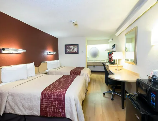 Red Roof Inn Parkersburg hotel detail image 4