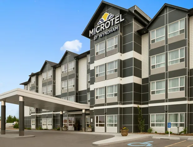 Microtel Inn & Suites by Wyndham Kirkland Lake hotel detail image 1