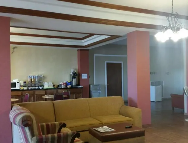 Executive Inn and Suites Waxahachie hotel detail image 1