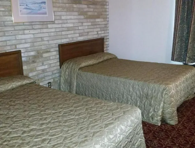 Executive Inn and Suites Waxahachie hotel detail image 3