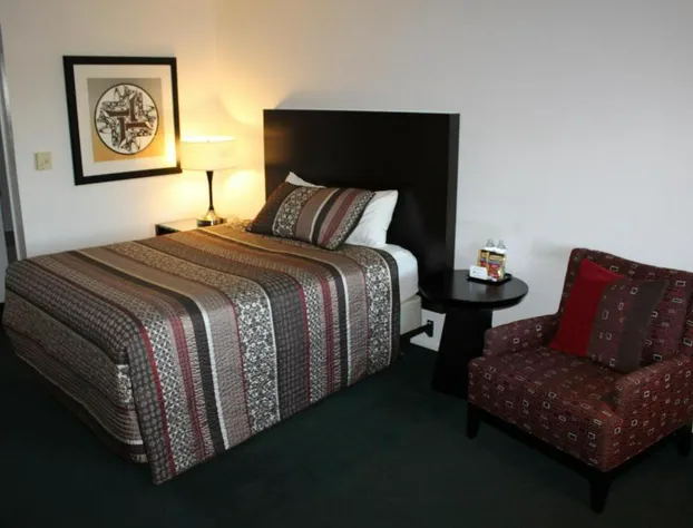 Cougar Land Motel hotel detail image 2