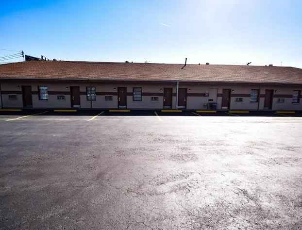 Economy Inn Beebe hotel detail image 2