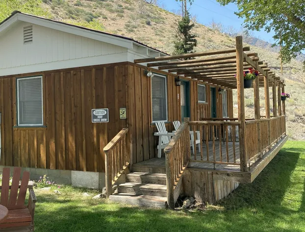 Tioga Lodge At Mono Lake hotel detail image 4