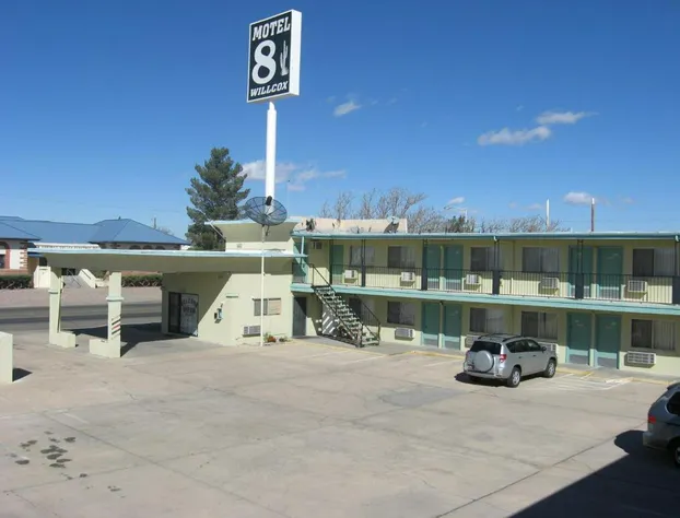 Motel 8 Willcox hotel detail image 2
