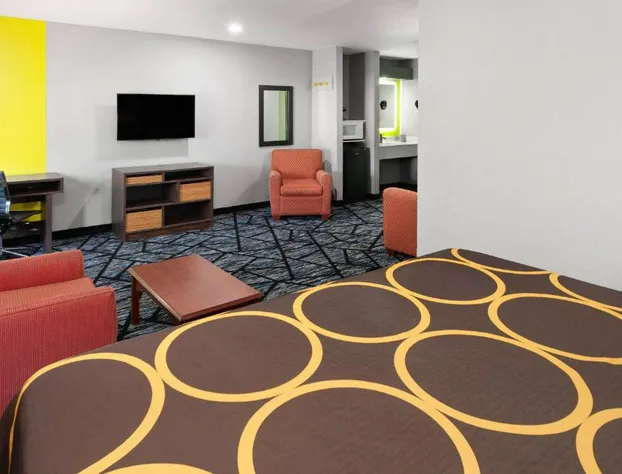 Super 8 by Wyndham Olney hotel detail image 4