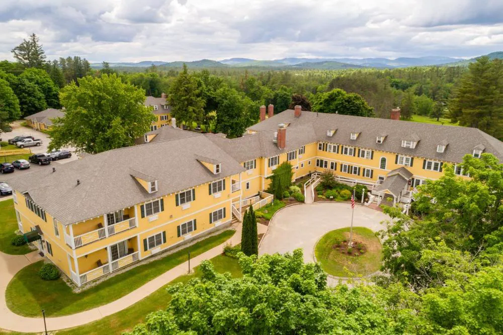 The Bethel Resort & Suites hotel hero