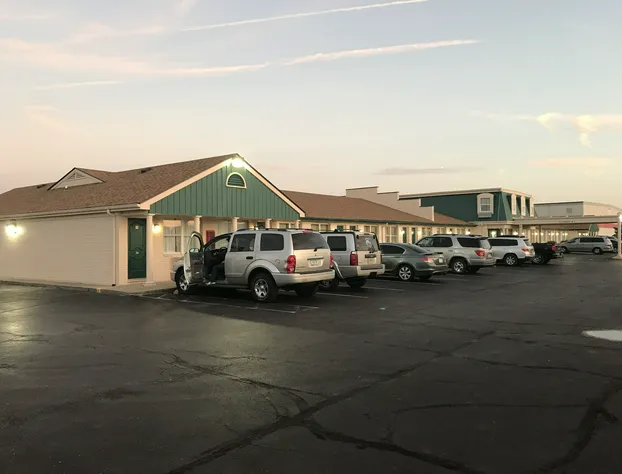 Budget Inn Daleville hotel detail image 1