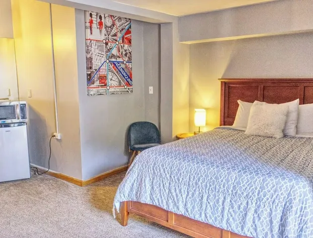 Coyote Motel West hotel detail image 4