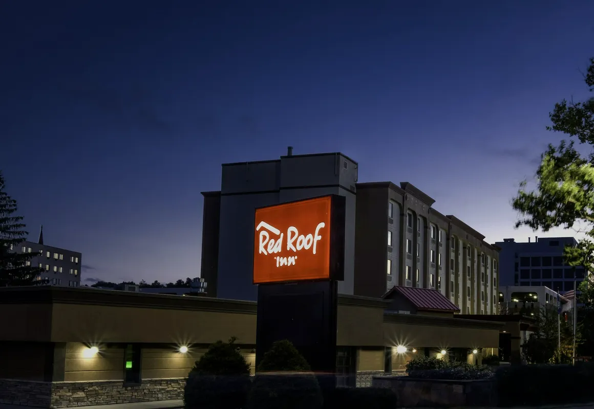 Red Roof Inn Hartford - New Britain hotel hero