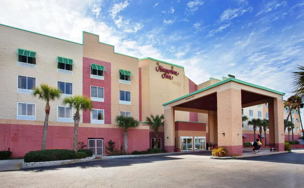 Hampton Inn Pensacola Beach hotel hero