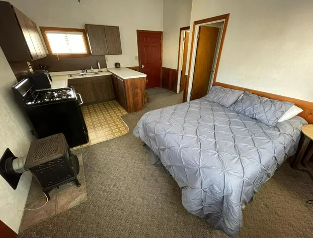 Adventures Vacation Rentals hotel detail image 4