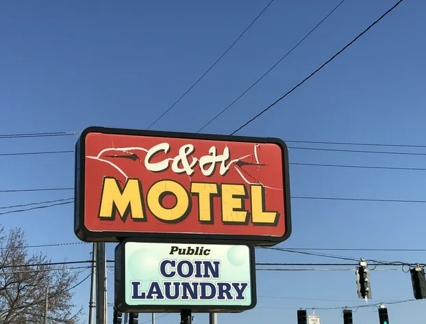 C&H Motel El Dorado Springs hotel detail image 2