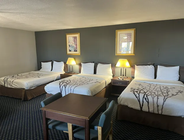 Greensburg Inn hotel detail image 4