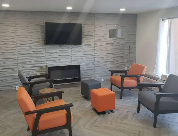 Super 8 by Wyndham Morganton hotel detail image 3