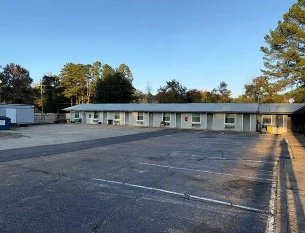 American Inn Motel hotel detail image 1