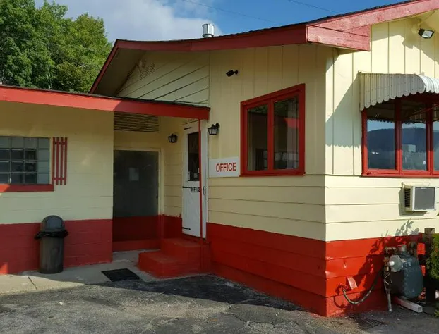 Budget Inn hotel detail image 1