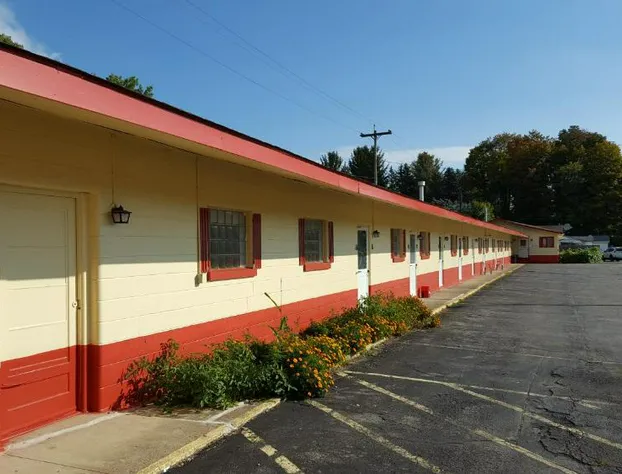 Budget Inn hotel detail image 2