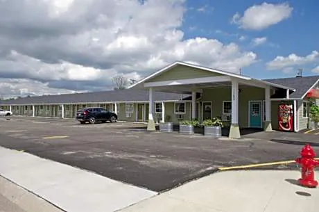 Economy Inn hotel hero