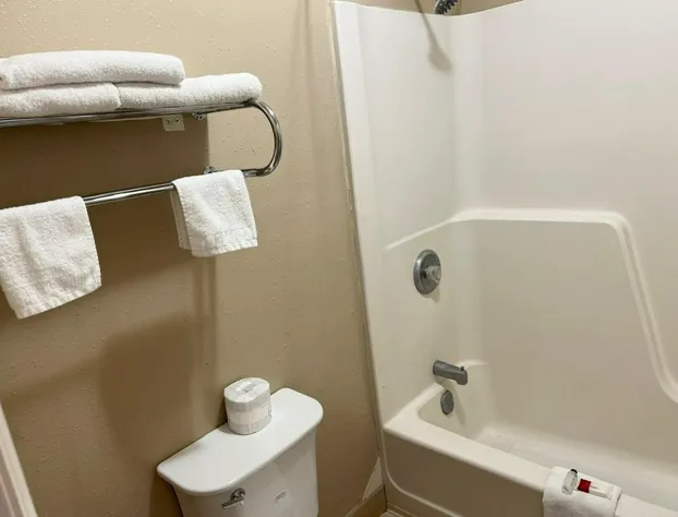 Economy Inn hotel detail image 4