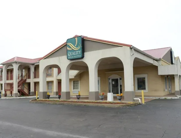 Quality Inn & Suites Covington hotel detail image 1