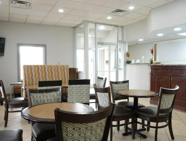 Quality Inn & Suites Covington hotel detail image 4