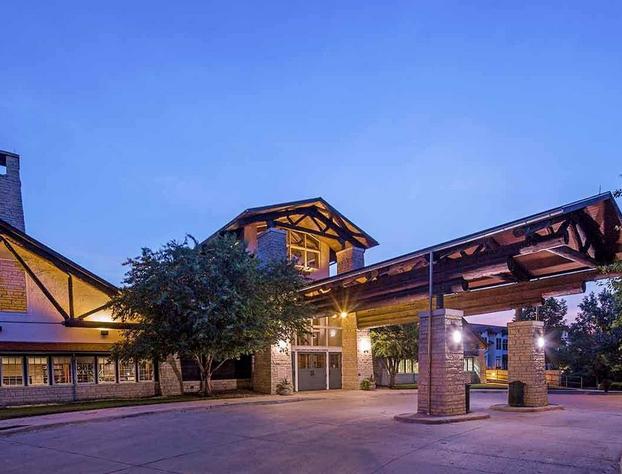 Lied Lodge & Conference Center hotel detail image 4