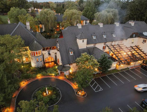 Mirbeau Inn and Spa hotel detail image 3