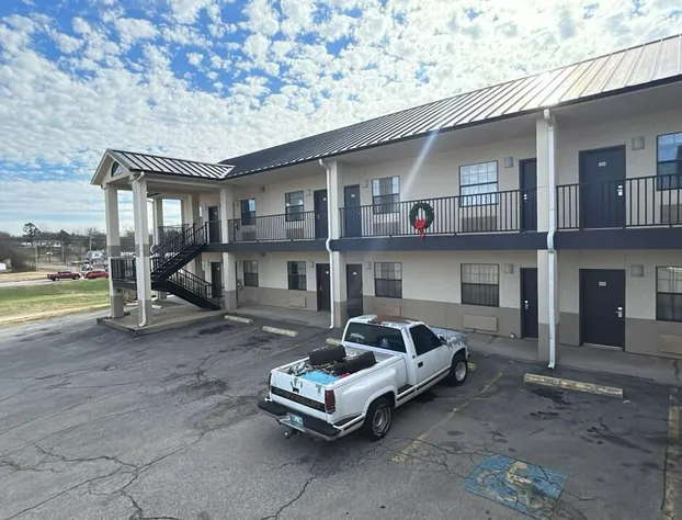 HiWay Inn Express Kiowa Hwy 69 hotel detail image 1