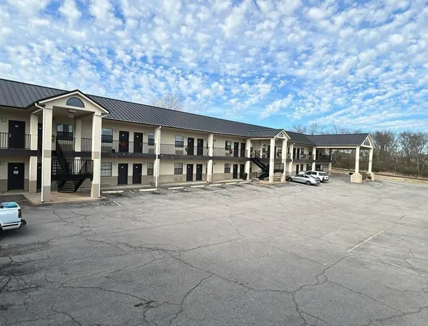 HiWay Inn Express Kiowa Hwy 69 hotel detail image 2