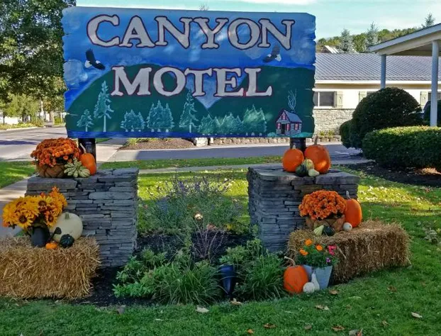 The Canyon Motel hotel detail image 1