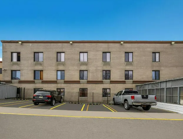 Quality Inn JFK Airport Rockaway Blvd hotel detail image 3