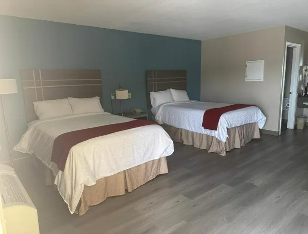 Deluxe Inn Palacios hotel detail image 3