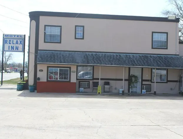 Relax Inn Motel hotel detail image 2