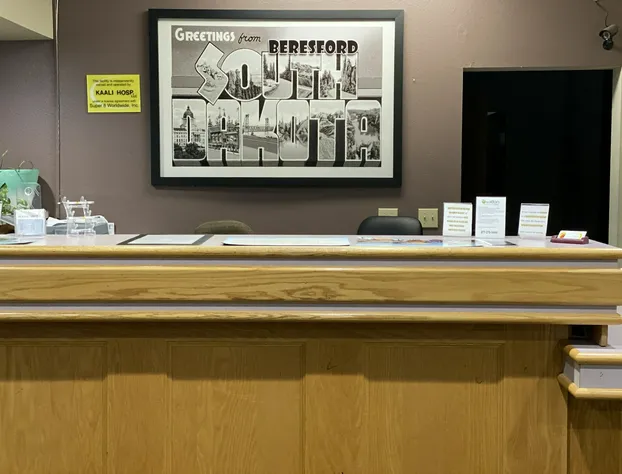 Super 8 by Wyndham Beresford hotel detail image 3