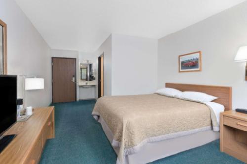Super 8 by Wyndham Murdo hotel detail image 1