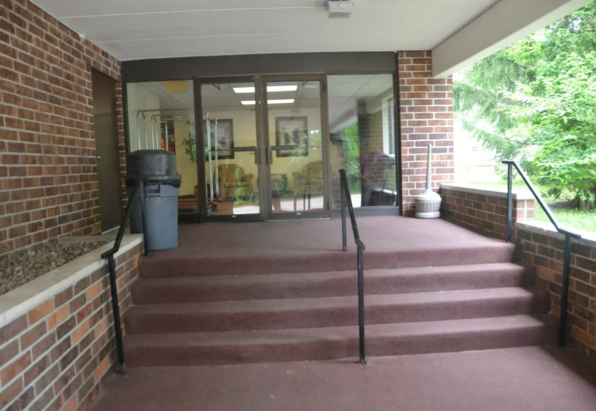 Devil's Head Resort hotel hero