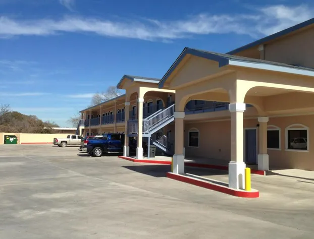 Executive Inn hotel detail image 2