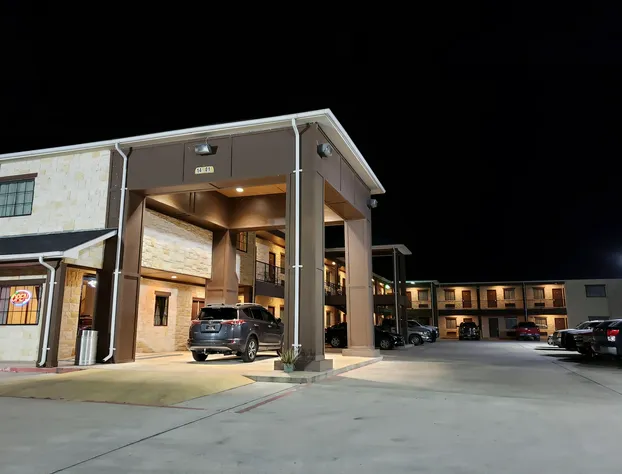 Lux Inn and Suites hotel detail image 2