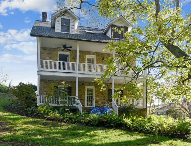 Goodstone Inn & Restaurant hotel detail image 1