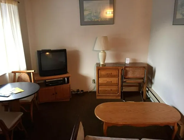 Chris by the Sea Motel hotel detail image 4